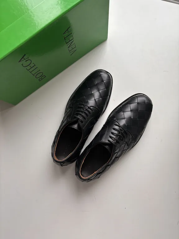 Bottega Veneta Shoe 